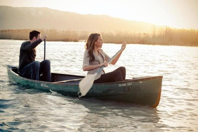 canoe, canoe engagements, utah lake engagements, utah wedding photographer, engagements