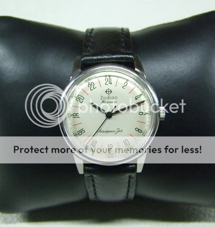vintage zodiac aerospace jet hermetic silver dial